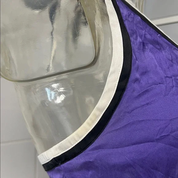 Bebe 2008 Silky Purple Peplum Deep Plunge Halter XS - Picture 4 of 16